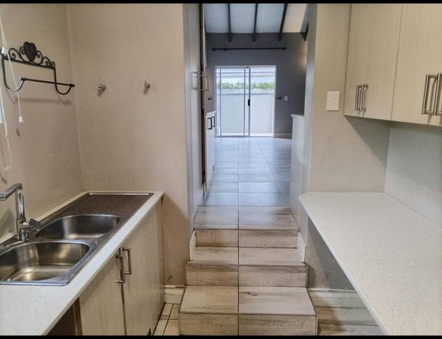 2 BEDROOM PROPERTY TO RENT IN OLYMPUS AH